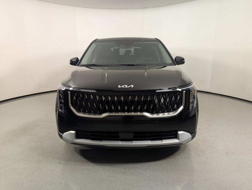 New 2026 Kia Carnival LXS Minivan/Van