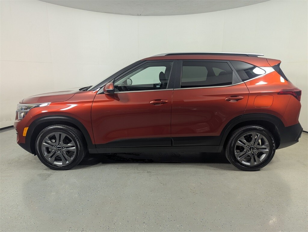 2022 Kia Seltos S photo 4
