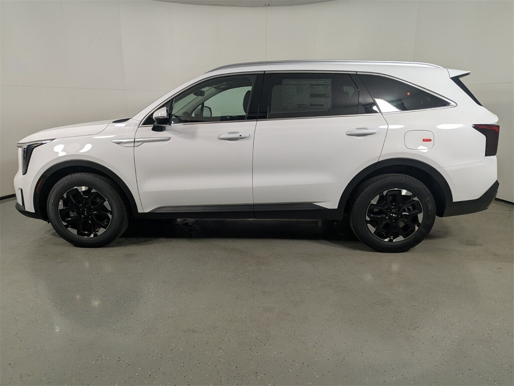New 2026 Kia Sorento S SUV