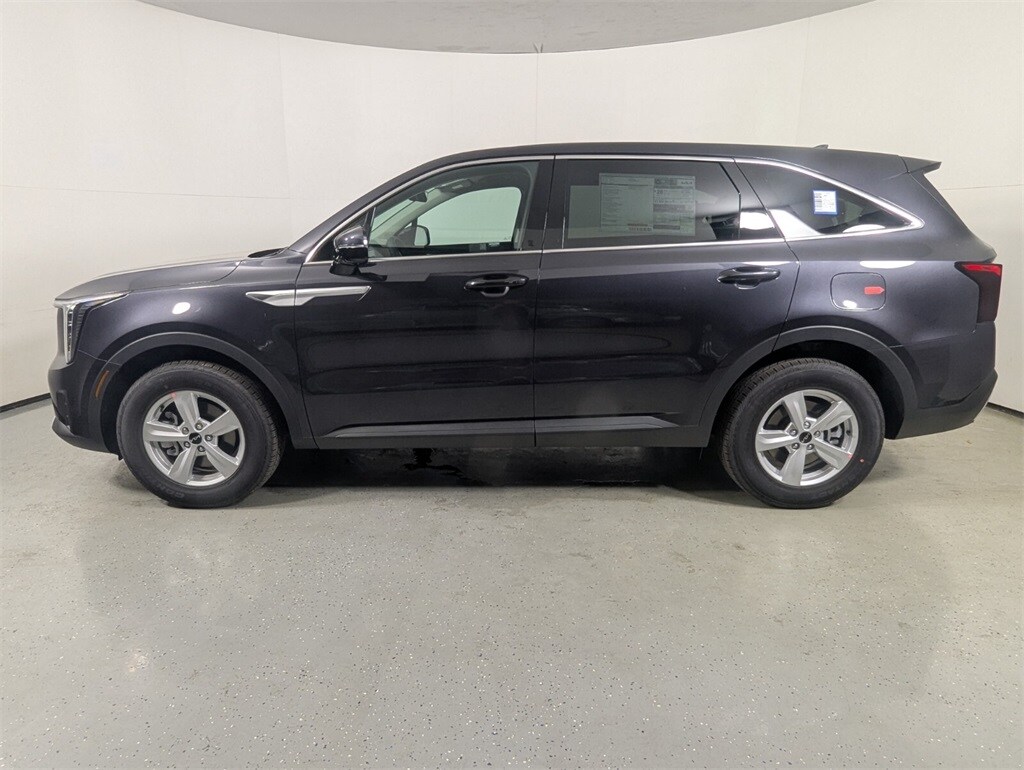 New 2026 Kia Sorento LX SUV
