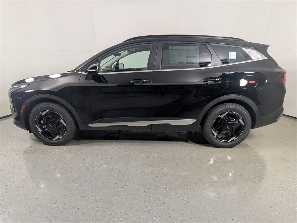 New 2026 Kia Sportage EX SUV