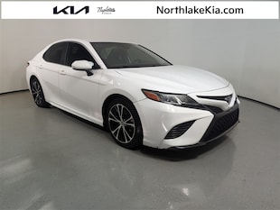 2020 Toyota Camry SE Sedan