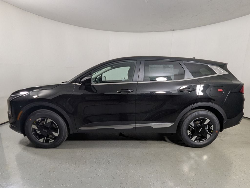 New 2026 Kia Sportage LX SUV
