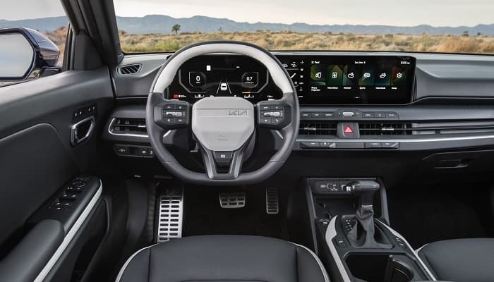Kia K4 Interior vs Kia K5 Interior