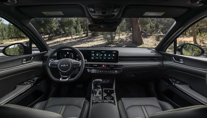 Kia K5 Interior vs Kia K4 Interior