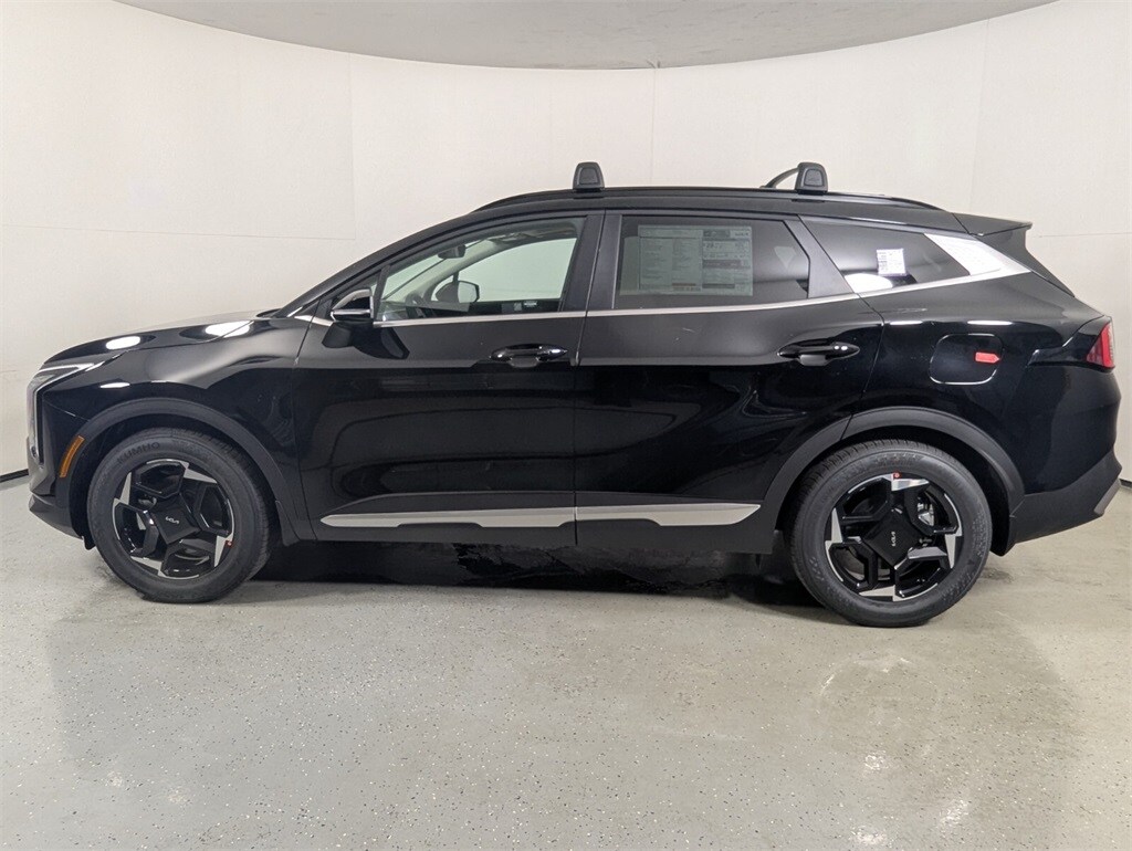 2026 Kia Sportage EX photo 4