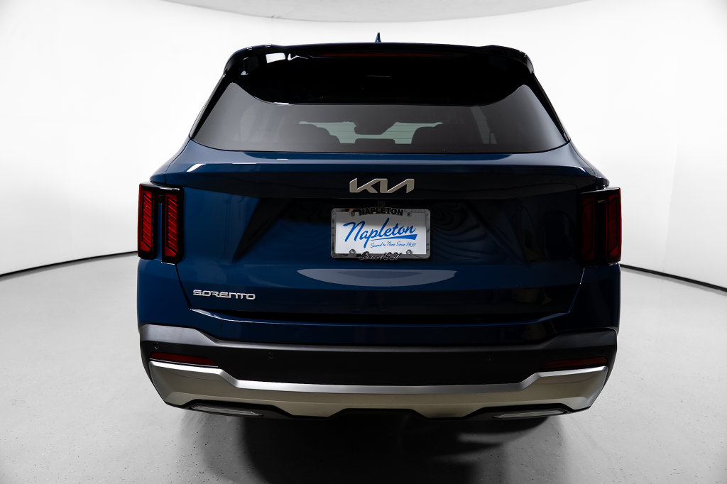 2026 Kia Sorento S - Photo 9