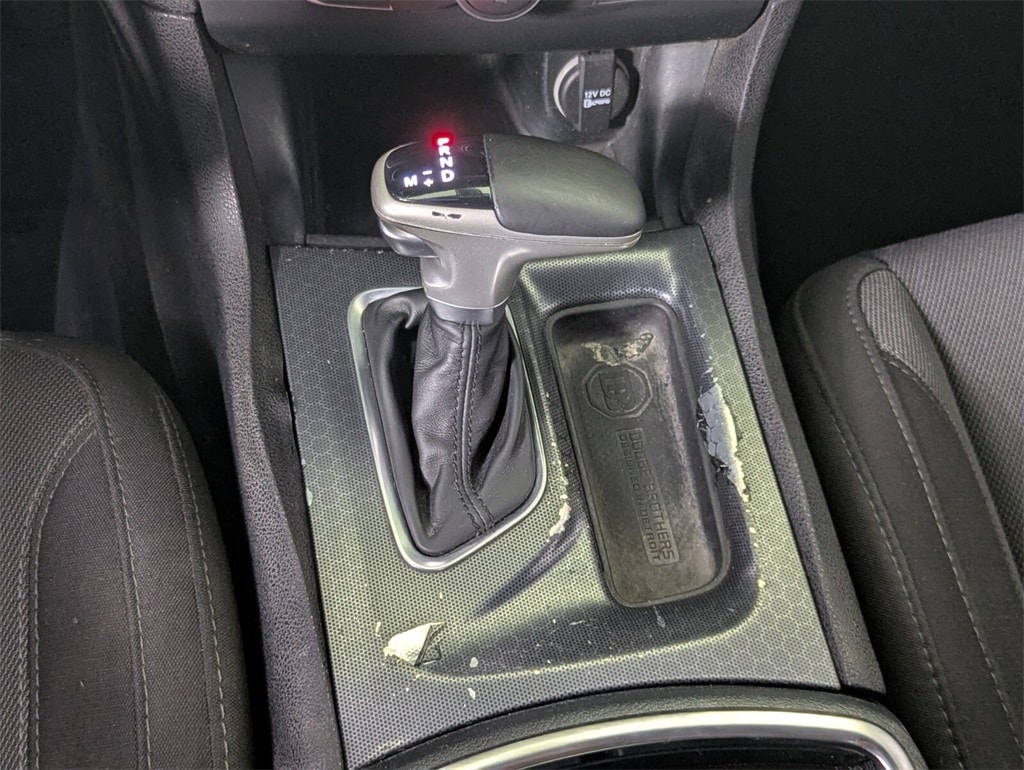 2015 Dodge Charger SXT photo 21