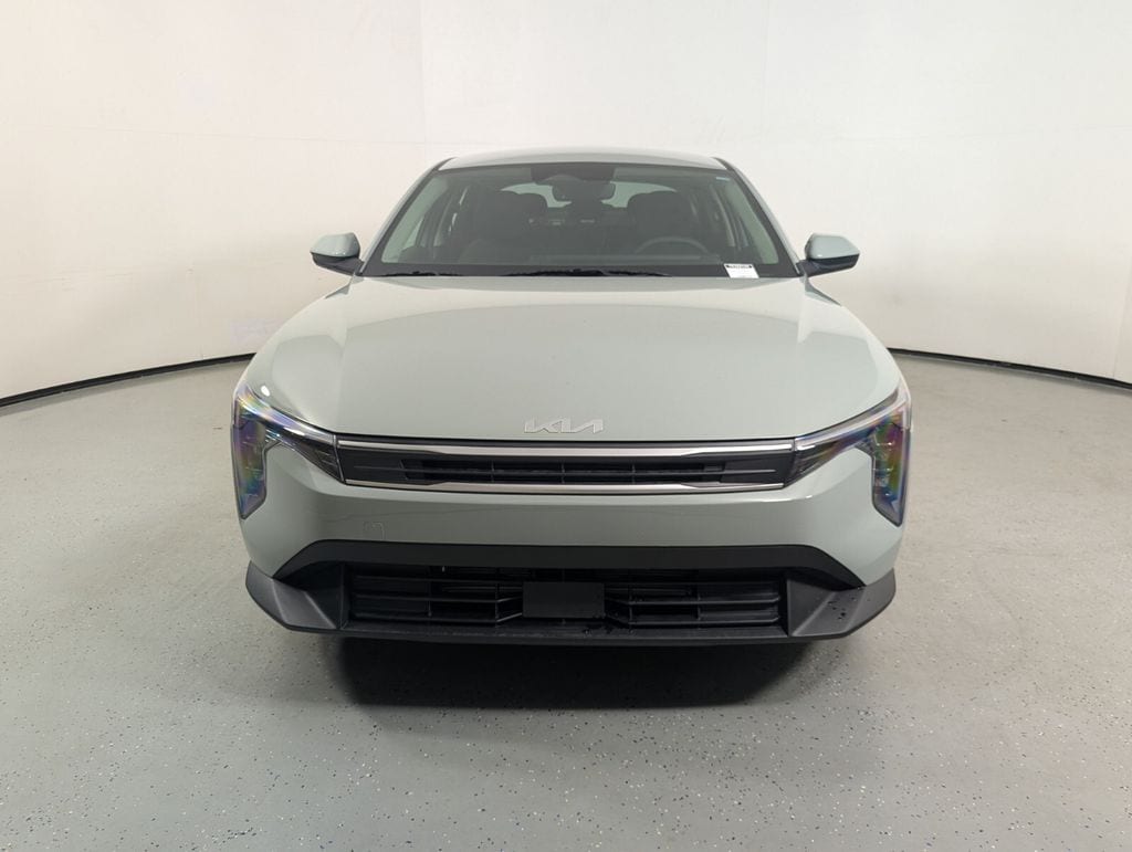 New 2026 Kia K4 LXS Sedan