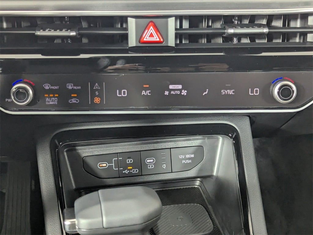 2026 Kia K5 GT-Line photo 18