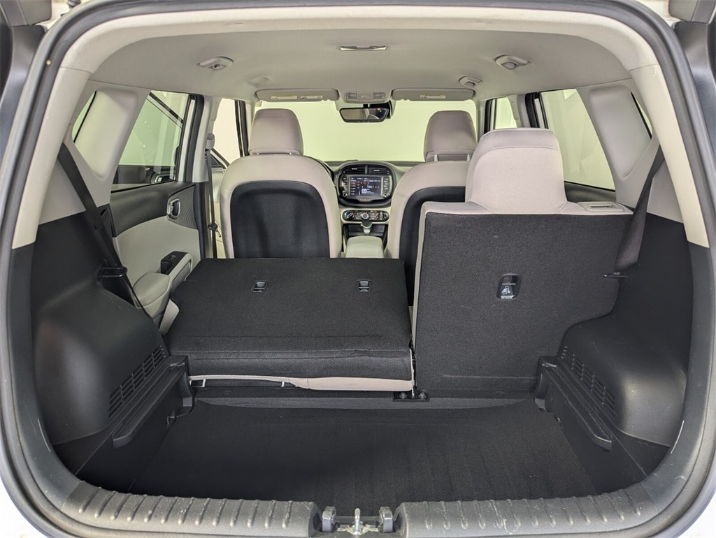 2022 Kia Soul LX photo 24