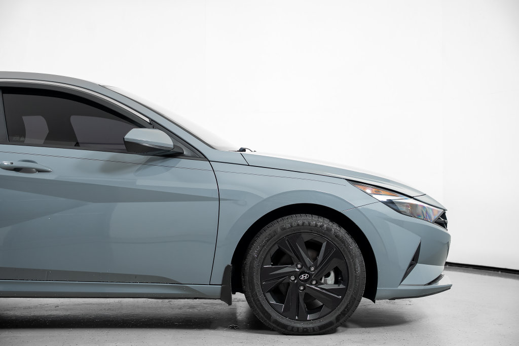 Used 2021 Hyundai Elantra Hybrid Blue Sedan