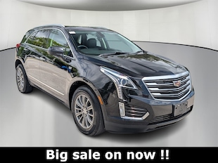 2017 CADILLAC XT5 Luxury SUV