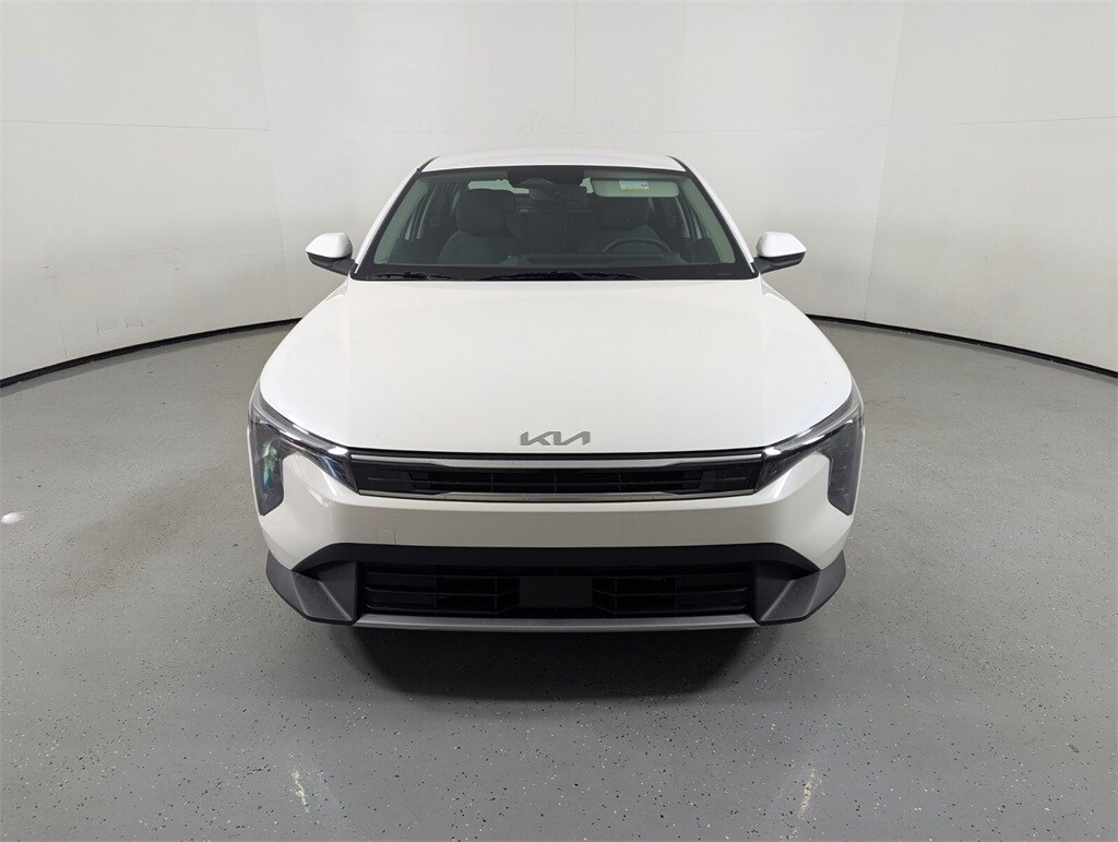 2025 Kia K4 EX photo 2