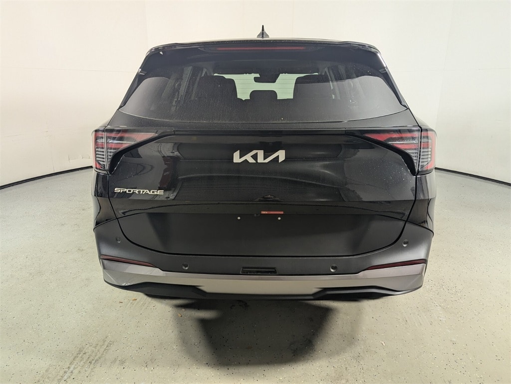 2026 Kia Sportage LX photo 4