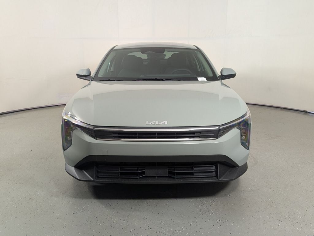 New 2026 Kia K4 LXS Sedan