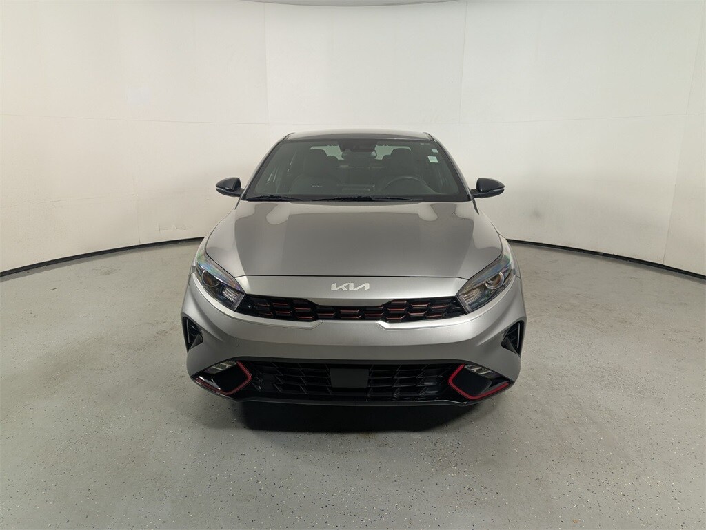 2024 Kia Forte GT-Line photo 2