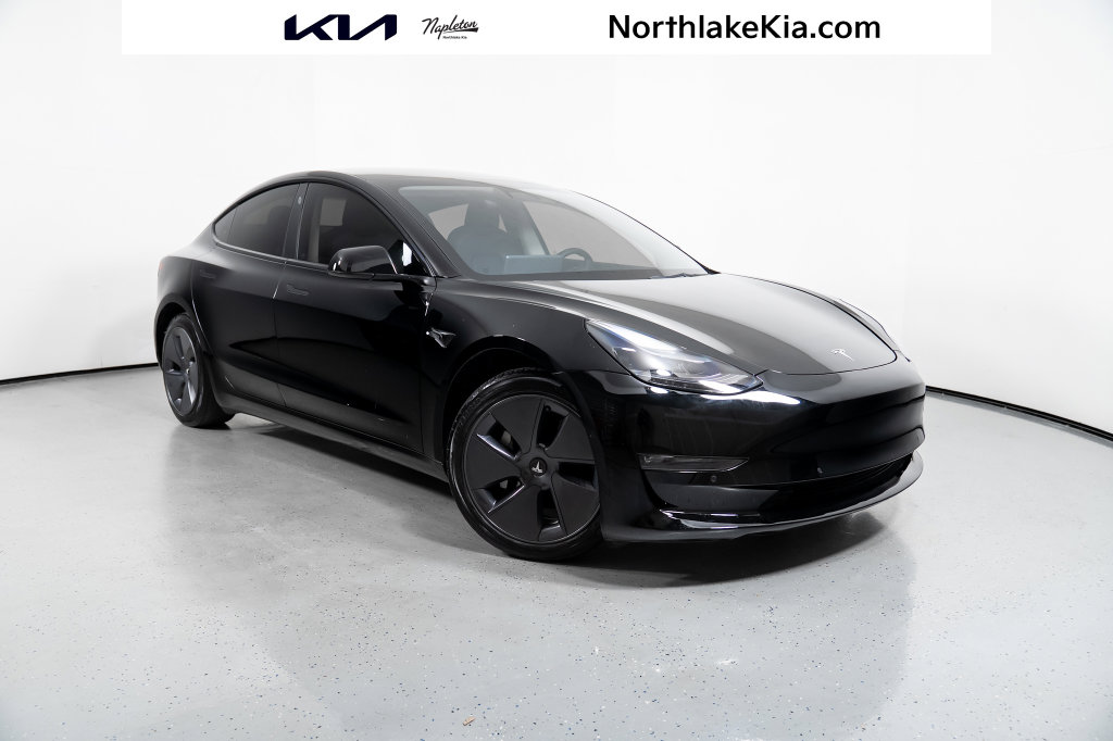  Tesla Model 3