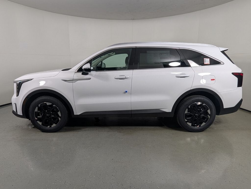 New 2026 Kia Sorento S SUV