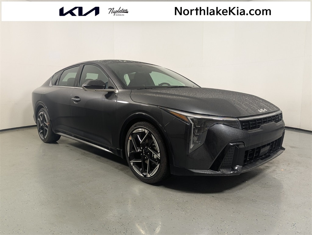 2025 Kia K4 GT-Line's photo