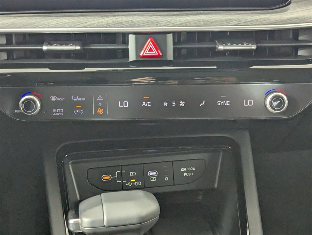 2026 Kia K5 EX photo 18