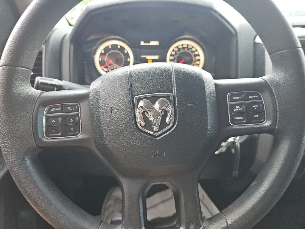 2018 Ram 1500 Express photo 4