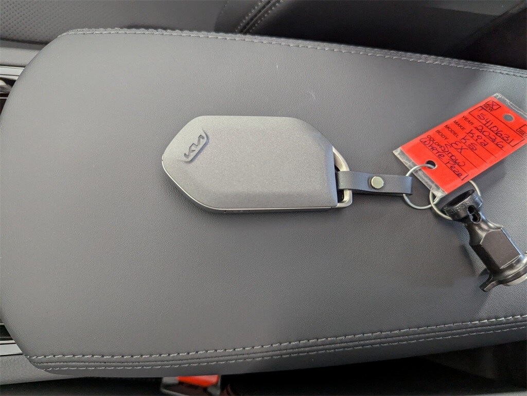 2026 Kia K5 EX photo 27