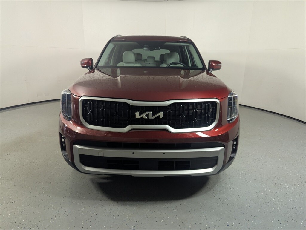 2023 Kia Telluride EX photo 2
