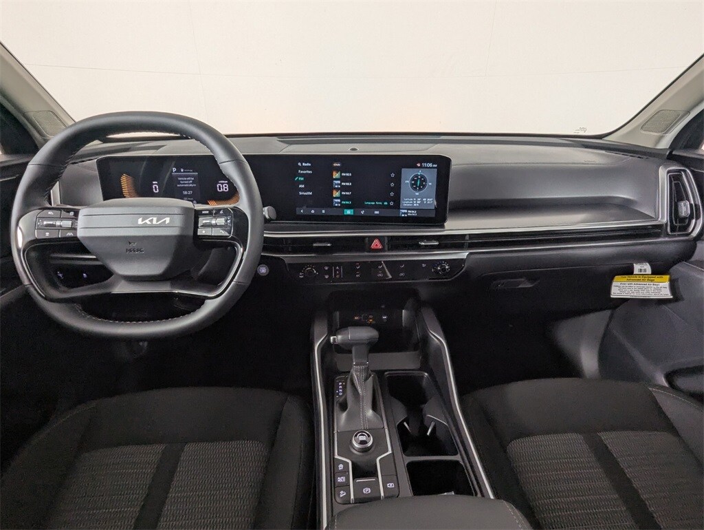 2026 Kia Sorento LX photo 14