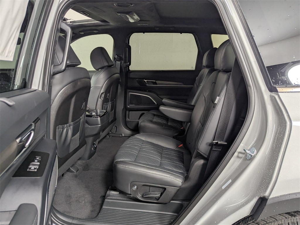 2025 Kia Telluride X-Line photo 24