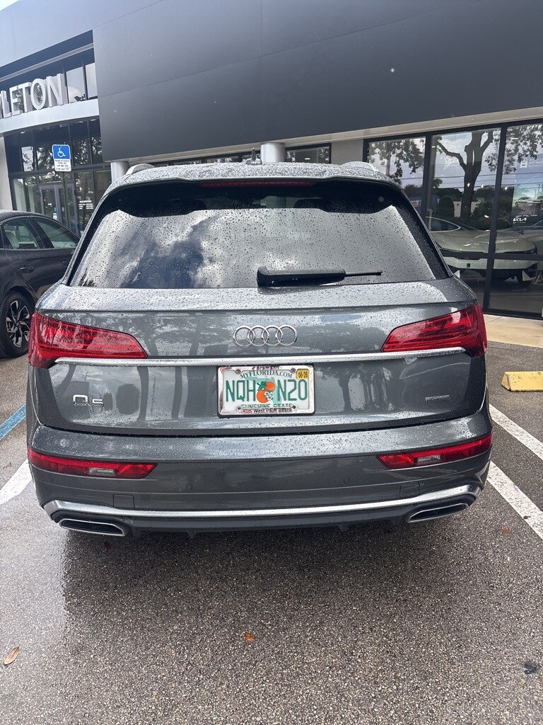 2022 Audi Q5 45 S line Premium photo 9
