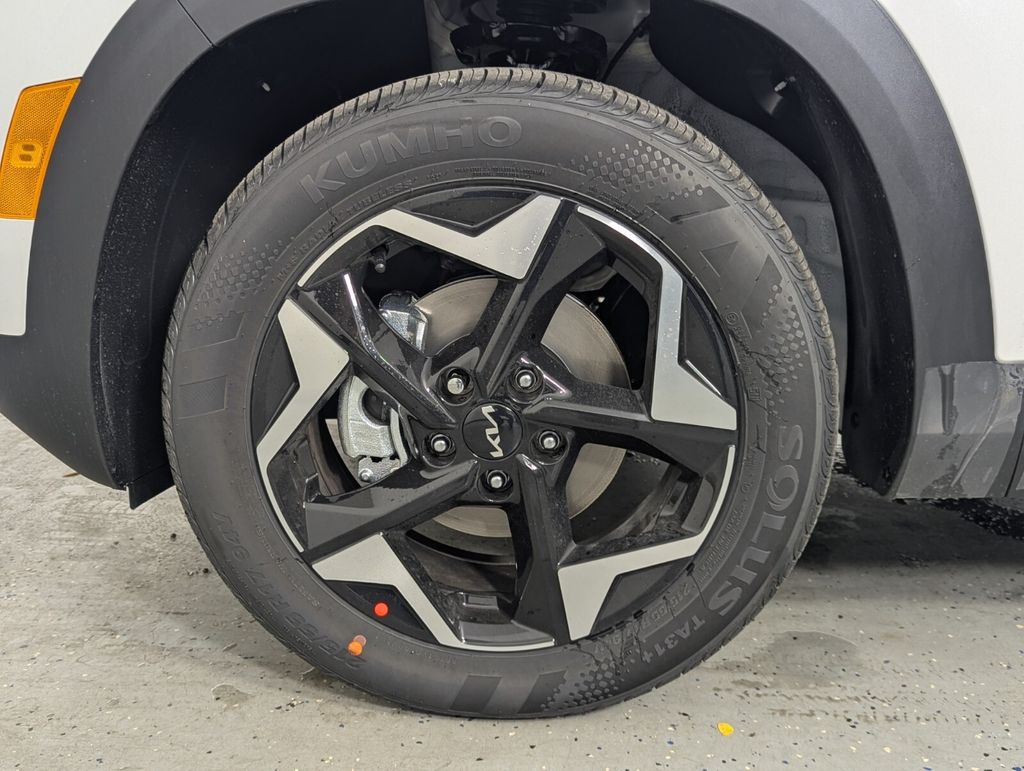 2026 Kia Seltos S - Photo 9