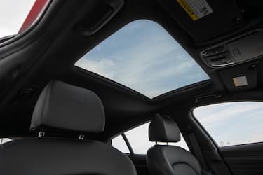 Kia models with sunroof