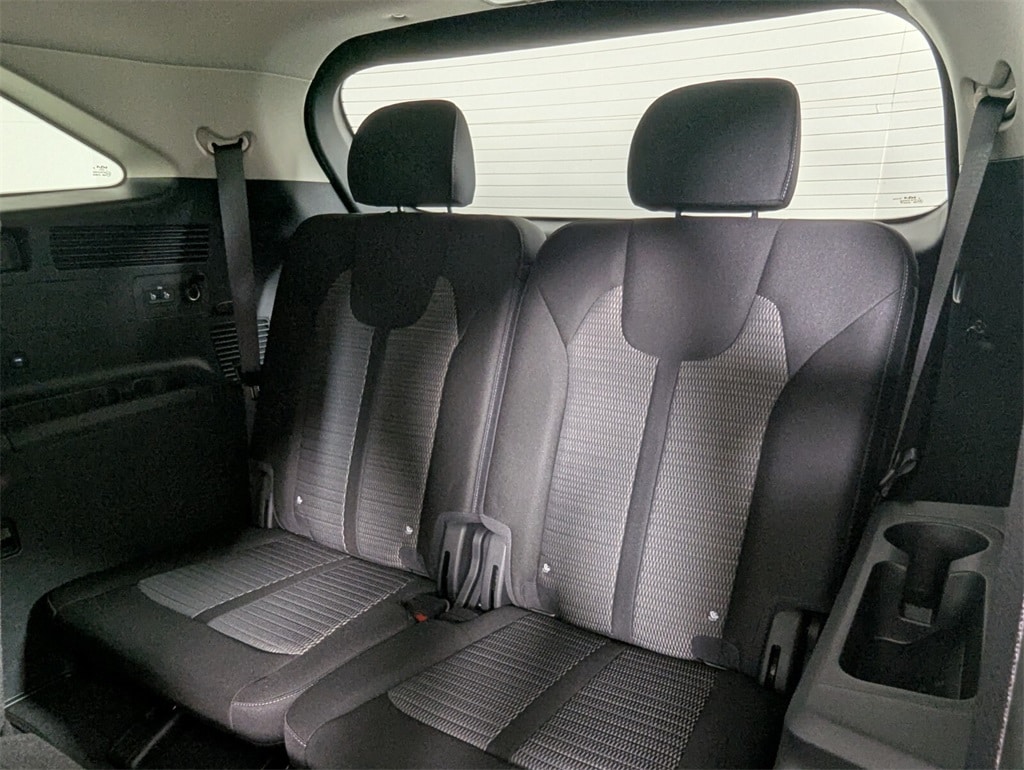 2026 Kia Sorento LX photo 24