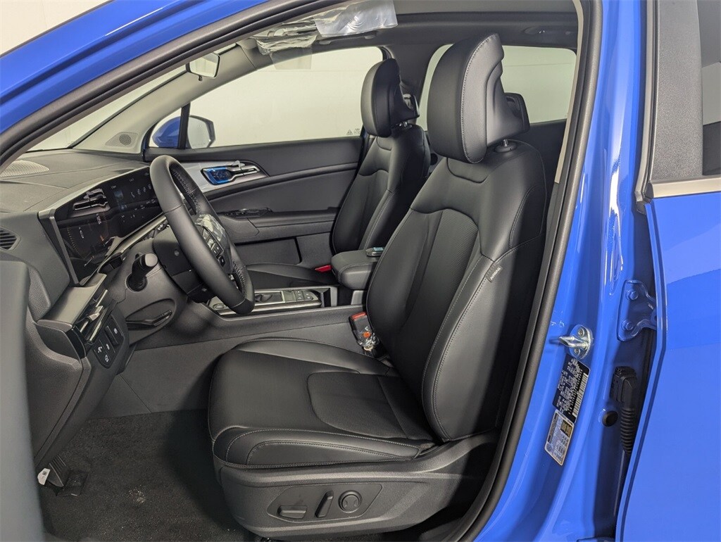 2026 Kia Sportage EX photo 11