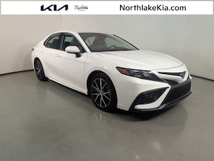 2024 Toyota Camry SE Sedan