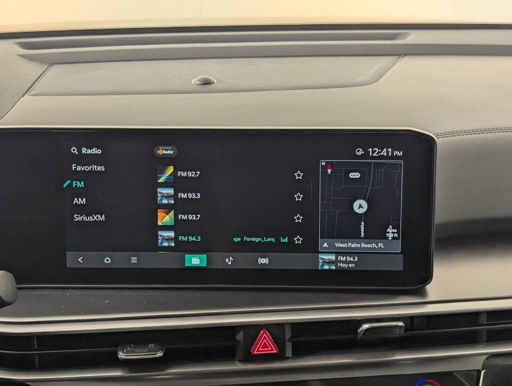 2025 Kia Sorento S - Photo 19