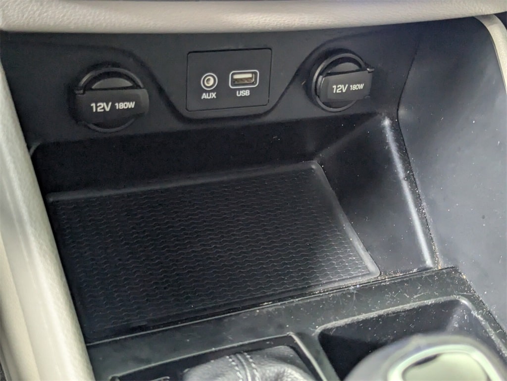 2017 Hyundai Tucson Sport photo 18