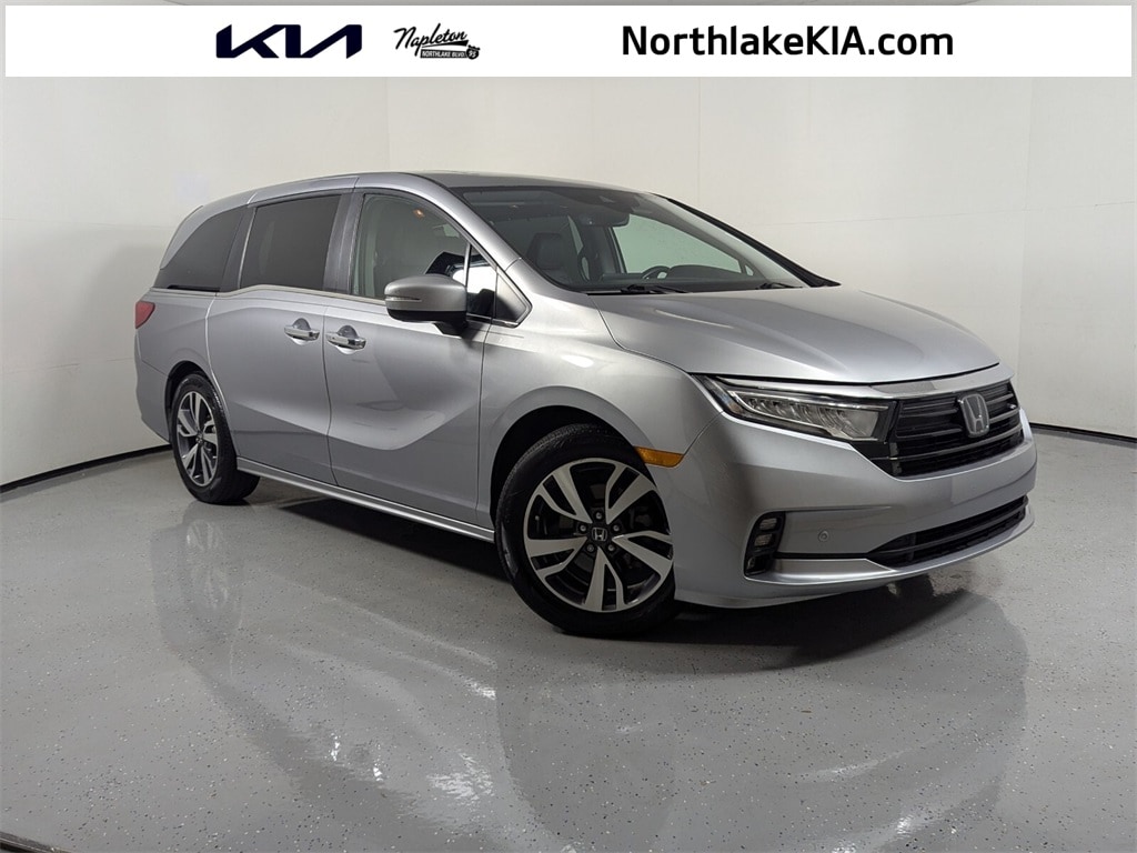 Used 2022 Honda Odyssey Touring with VIN 5FNRL6H86NB056318 for sale in Palm Beach Gardens, FL