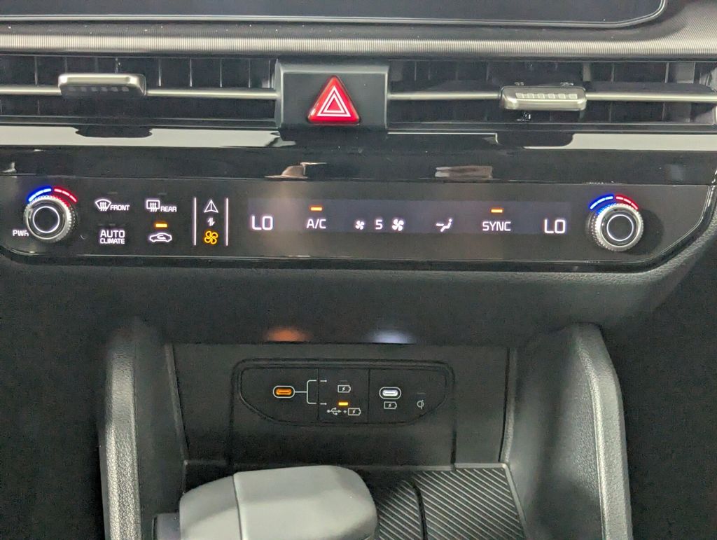 2026 Kia Sportage SX - Photo 20