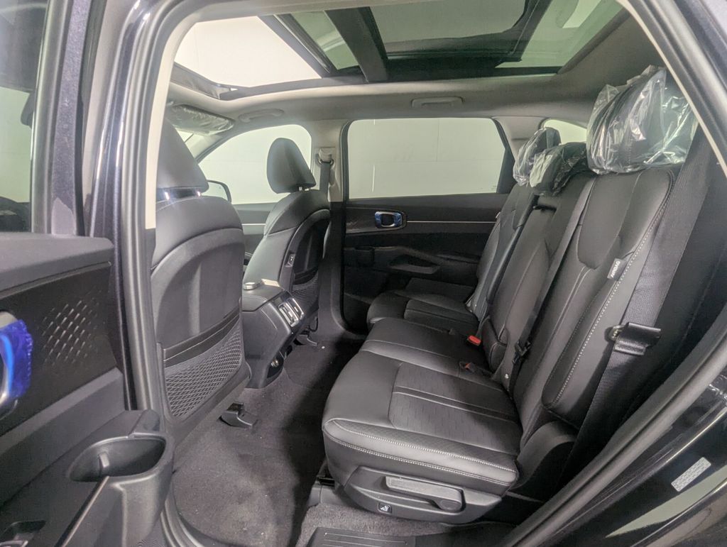 2026 Kia Sorento S - Photo 26