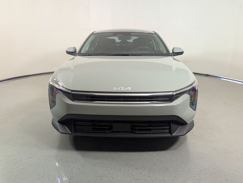 New 2026 Kia K4 LXS Sedan