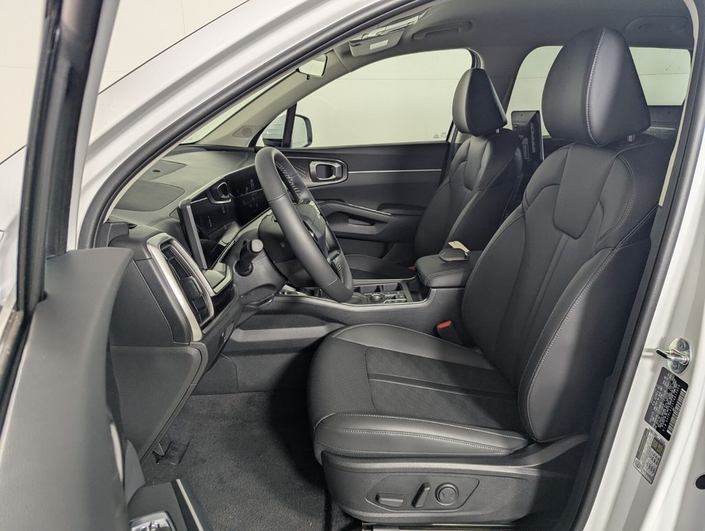 2026 Kia Sorento S - Photo 12