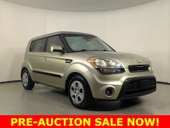 2013 Kia Soul Base Hatchback