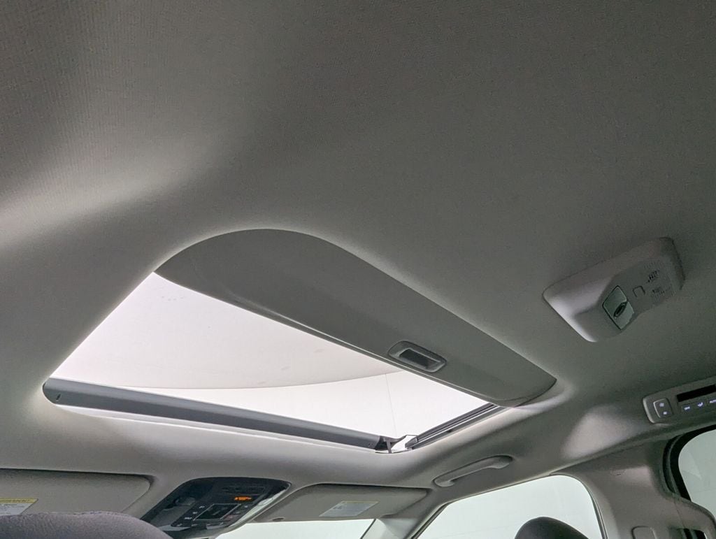 2026 Kia Carnival SX Prestige - Photo 25