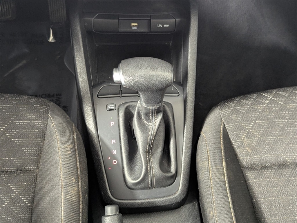 2022 Kia Rio S photo 18