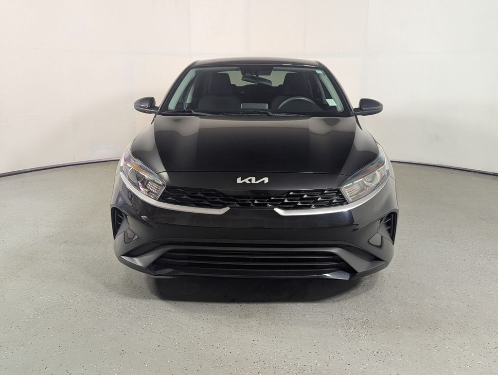 Used 2023 Kia Forte LXS with VIN 3KPF24AD6PE663426 for sale in Palm Beach Gardens, FL
