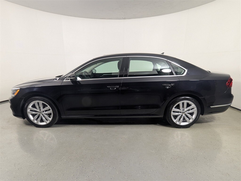 2018 Volkswagen Passat 2.0T SE photo 4