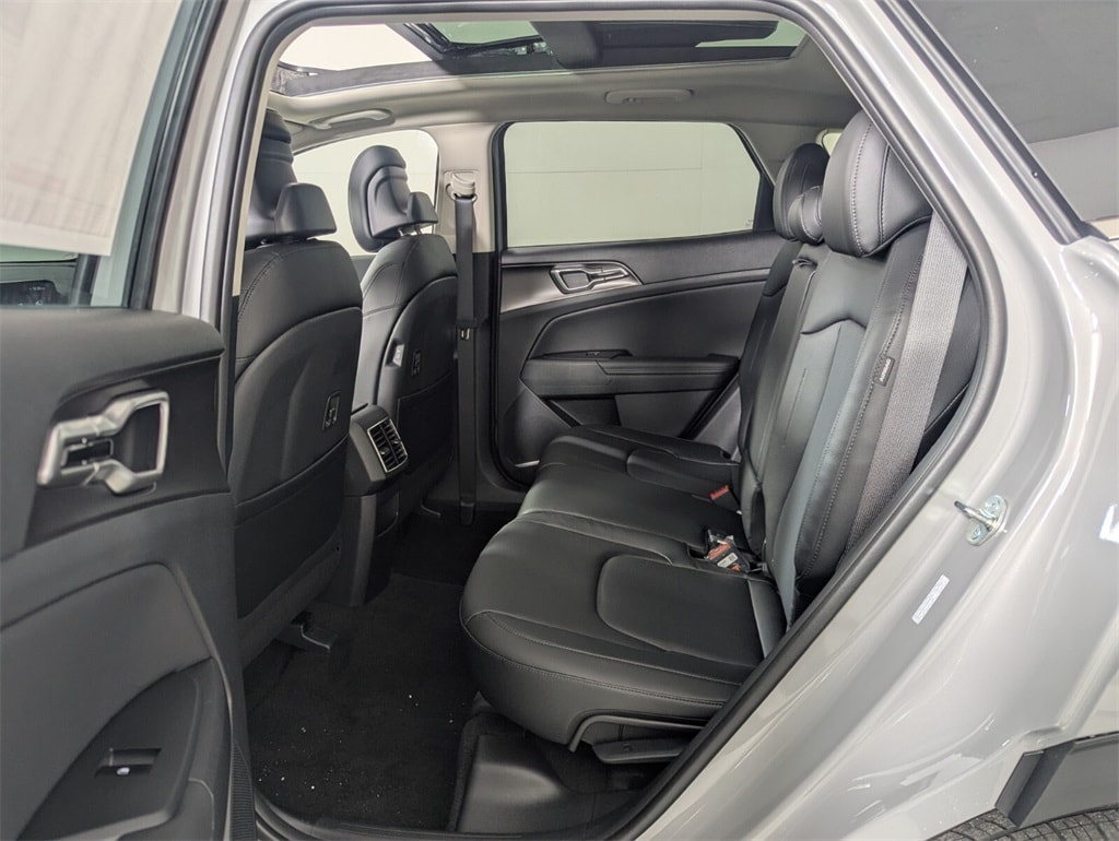 2026 Kia Sportage EX photo 24