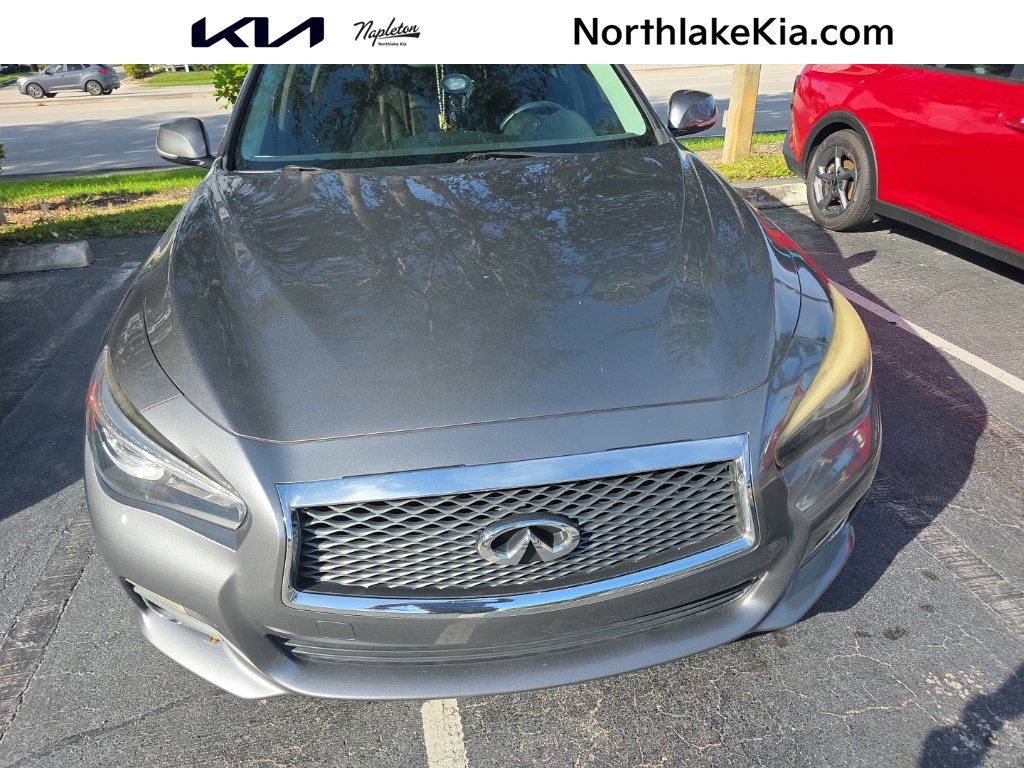 2015 INFINITI Q50